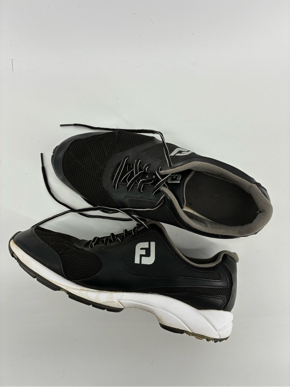 FootJoy Men's Black and White Athletic Shoes